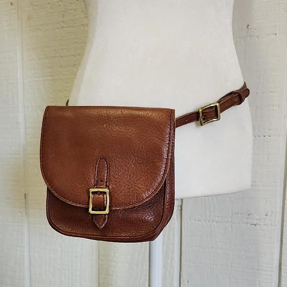 Fossil | Bags | Fossil Brown Leather Waist Belt Bag Fanny  display picture 1